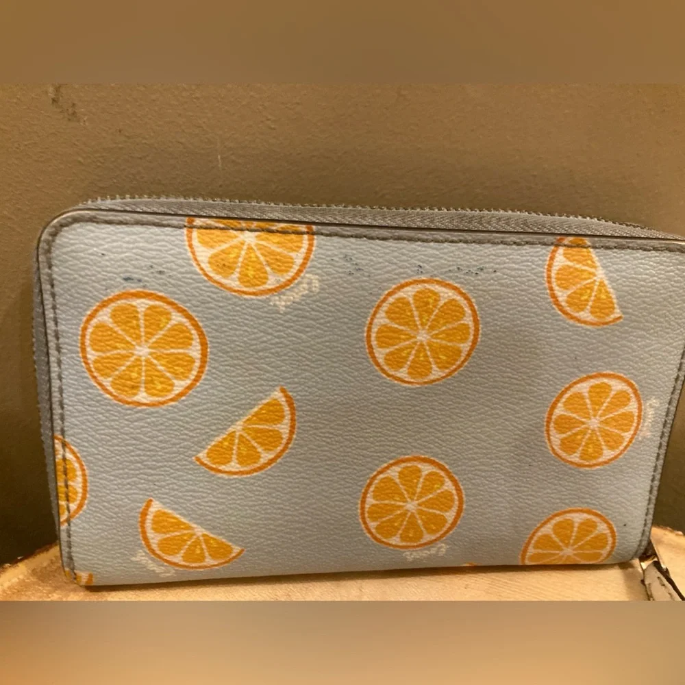 Coach Medium Zip Around Wallet Orange Slice Print‎ Leather Blue Orange